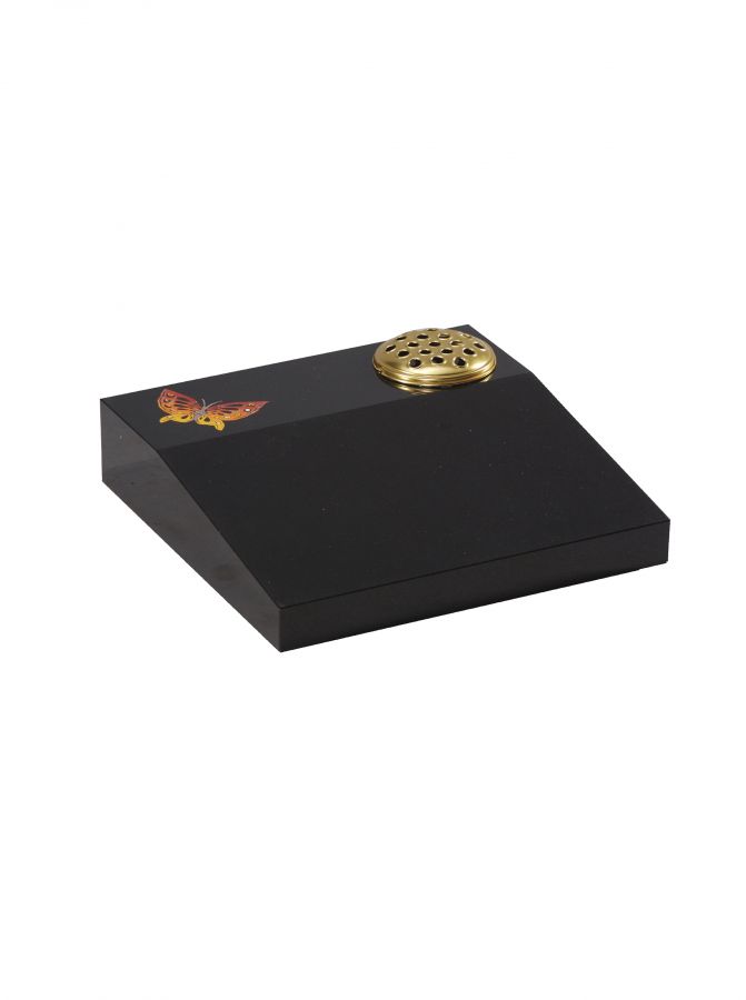 EC257: Swipe To View More Images