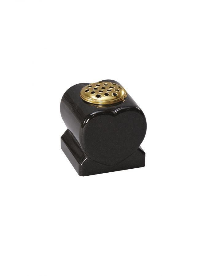EC270: Swipe To View More Images